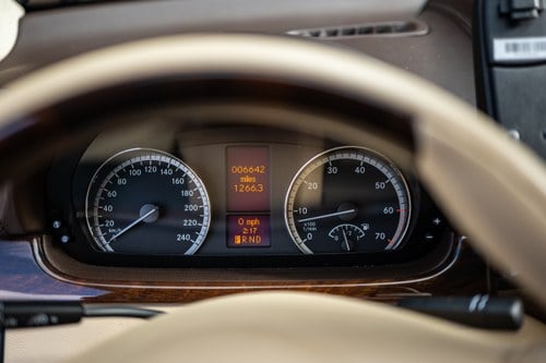 2015 Mercedes-Benz BRABUS iBusiness 3D 4.0 LWB In vendita (immagine 73 di 277)