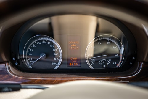 2015 Mercedes-Benz BRABUS iBusiness 3D 4.0 LWB In vendita (immagine 75 di 277)