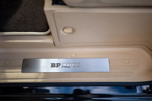 2015 Mercedes-Benz BRABUS iBusiness 3D 4.0 LWB In vendita (immagine 91 di 277)