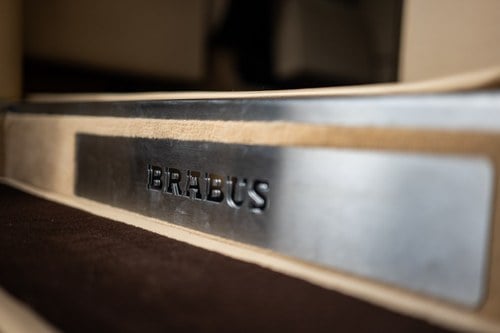 2015 Mercedes-Benz BRABUS iBusiness 3D 4.0 LWB In vendita (immagine 110 di 277)