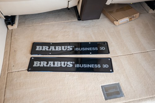 2015 Mercedes-Benz BRABUS iBusiness 3D 4.0 LWB In vendita (immagine 129 di 277)