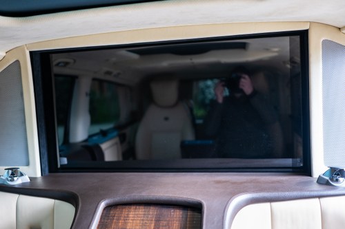 2015 Mercedes-Benz BRABUS iBusiness 3D 4.0 LWB In vendita (immagine 142 di 277)