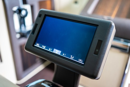 2015 Mercedes-Benz BRABUS iBusiness 3D 4.0 LWB In vendita (immagine 163 di 277)