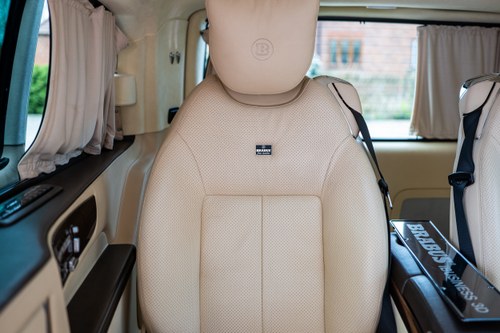 2015 Mercedes-Benz BRABUS iBusiness 3D 4.0 LWB In vendita (immagine 193 di 277)