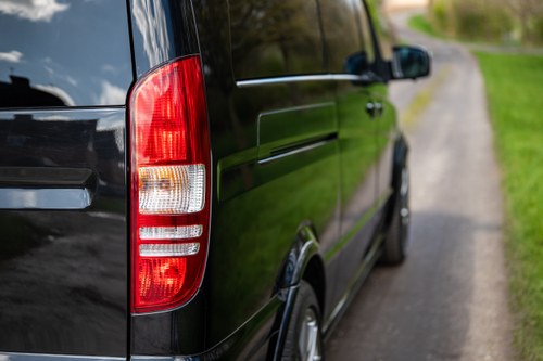 2015 Mercedes-Benz BRABUS iBusiness 3D 4.0 LWB In vendita (immagine 214 di 277)