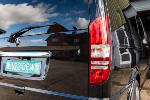 2015 Mercedes-Benz BRABUS iBusiness 3D 4.0 LWB In vendita (immagine 232 di 277)