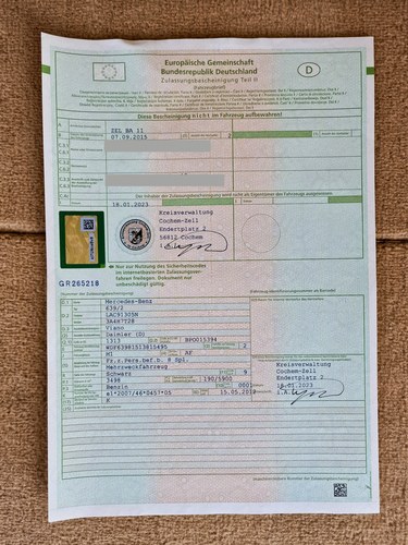 2015 Mercedes-Benz BRABUS iBusiness 3D 4.0 LWB In vendita (immagine 265 di 277)