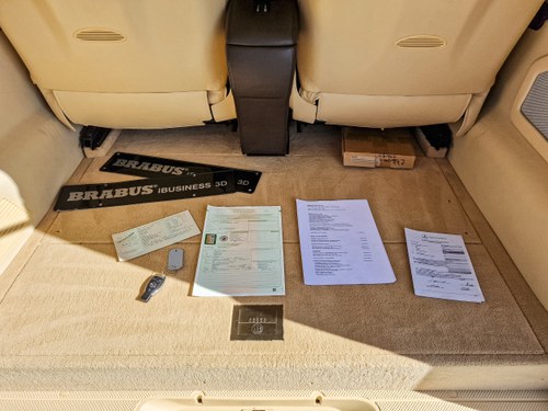 2015 Mercedes-Benz BRABUS iBusiness 3D 4.0 LWB In vendita (immagine 270 di 277)