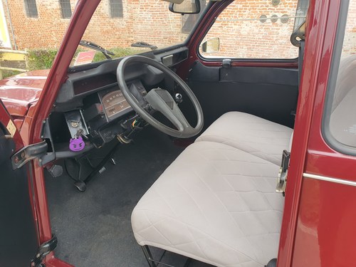 1984 Citroën 2CV6 Charleston à venda (imagem 34 de 90)