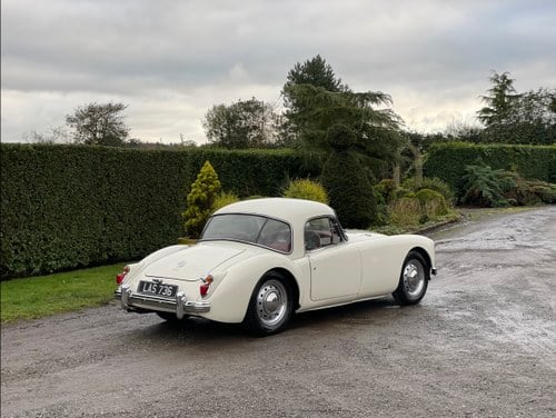 1959 MG MGA Mk1 1600 Coupe In vendita (immagine 4 di 54)