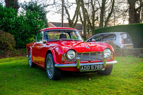 1964 Triumph TR4 zum Verkauf (Bild 1 von 136)
