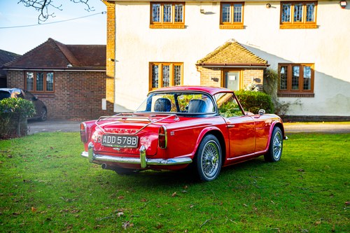 1964 Triumph TR4 zum Verkauf (Bild 15 von 136)