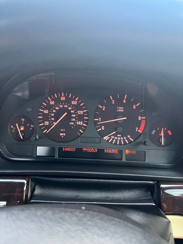 2001 BMW 728i Sport E38 In vendita (immagine 26 di 48)