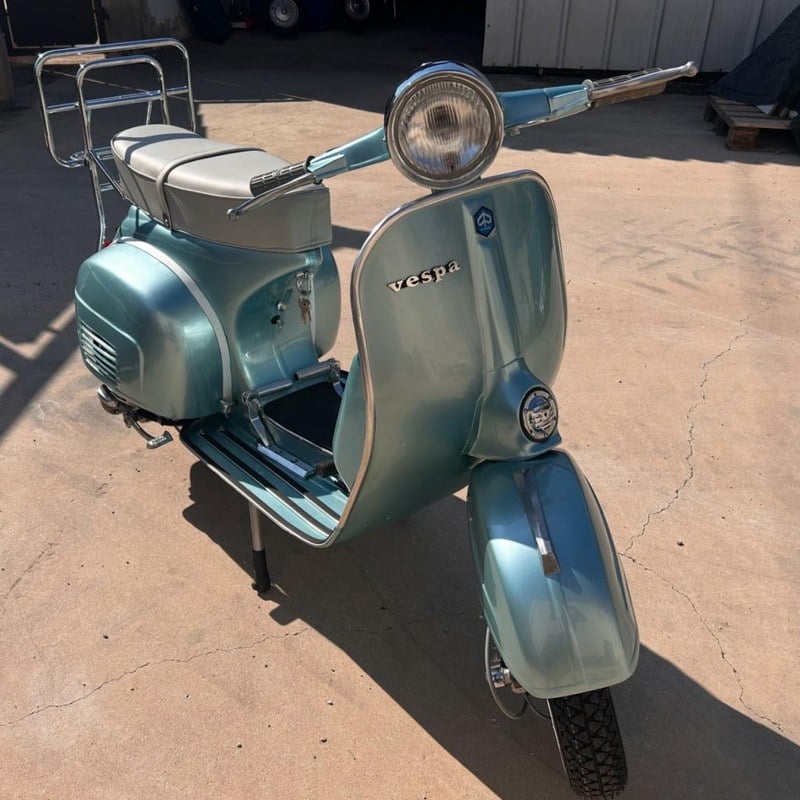 1975 Vespa Gran Turismo R - 2 1975 Vespa Gran Turismo R - 2
