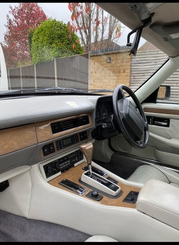 1993 Jaguar XJS 4.0 Coupe Insignia In vendita (immagine 17 di 50)