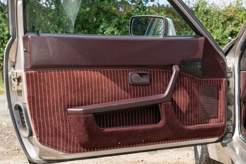 1988 Porsche 944 Turbo For Sale (picture 32 of 124)