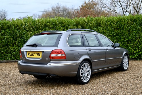 2007 Jaguar X-Type 3.0 V6 Sovereign Estate For Sale (picture 2 of 79)