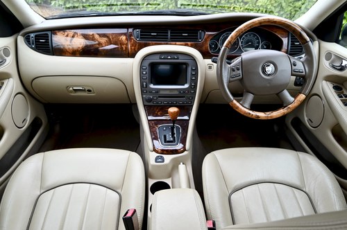 2007 Jaguar X-Type 3.0 V6 Sovereign Estate For Sale (picture 19 of 79)