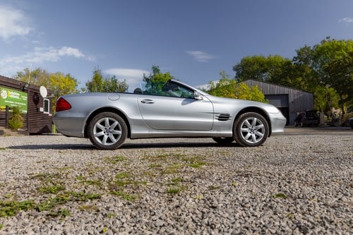 2004 Mercedes-Benz R230 SL500 In vendita (immagine 3 di 205)
