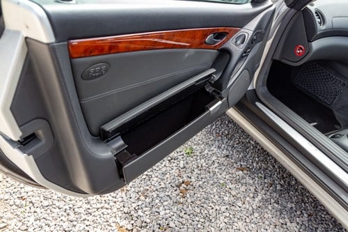 2004 Mercedes-Benz R230 SL500 In vendita (immagine 49 di 205)