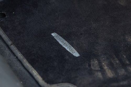 2004 Mercedes-Benz R230 SL500 In vendita (immagine 64 di 205)