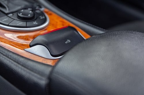 2004 Mercedes-Benz R230 SL500 In vendita (immagine 35 di 205)