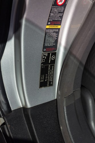 2004 Mercedes-Benz R230 SL500 In vendita (immagine 110 di 205)