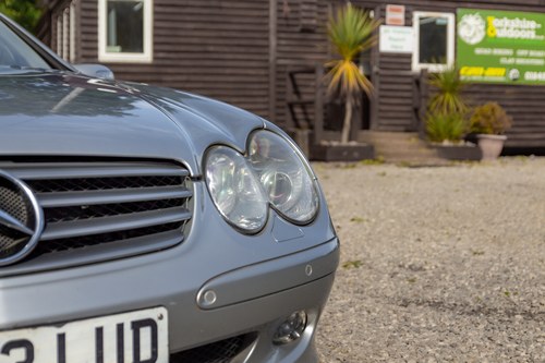 2004 Mercedes-Benz R230 SL500 In vendita (immagine 118 di 205)