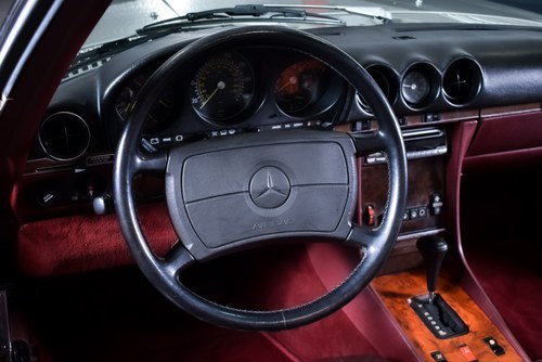 1987 Mercedes-Benz R107 560SL Convertible 5,6L V8 Te koop (foto 40 van 121)