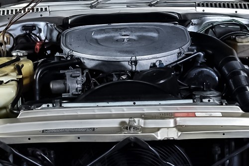 1987 Mercedes-Benz R107 560SL Convertible 5,6L V8 Te koop (foto 97 van 121)