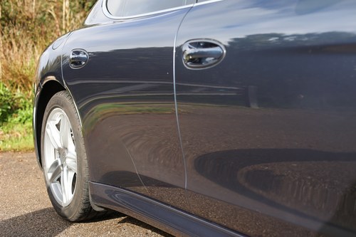 2010 Porsche Panamera V8S Te koop (foto 53 van 312)