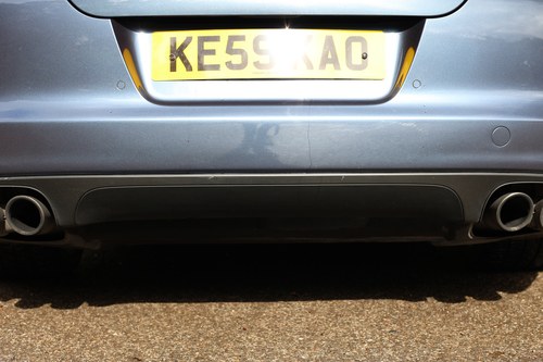 2010 Porsche Panamera V8S Te koop (foto 72 van 312)