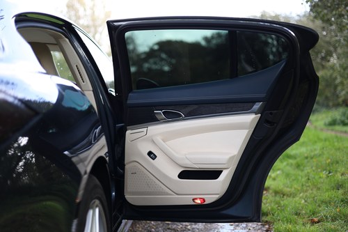 2010 Porsche Panamera V8S Te koop (foto 139 van 312)