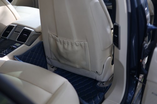 2010 Porsche Panamera V8S Te koop (foto 187 van 312)