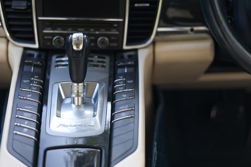 2010 Porsche Panamera V8S Te koop (foto 207 van 312)