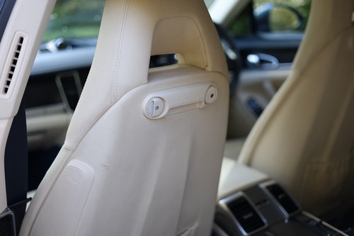 2010 Porsche Panamera V8S Te koop (foto 220 van 312)