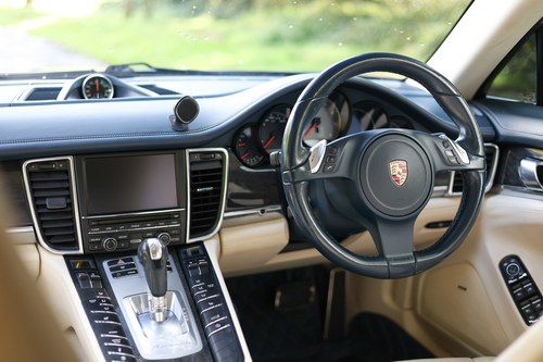 2010 Porsche Panamera V8S Te koop (foto 234 van 312)