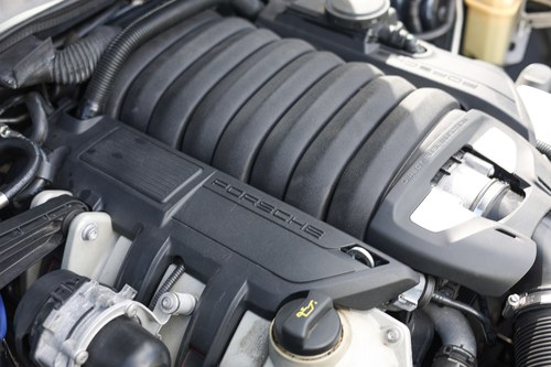 2010 Porsche Panamera V8S Te koop (foto 271 van 312)