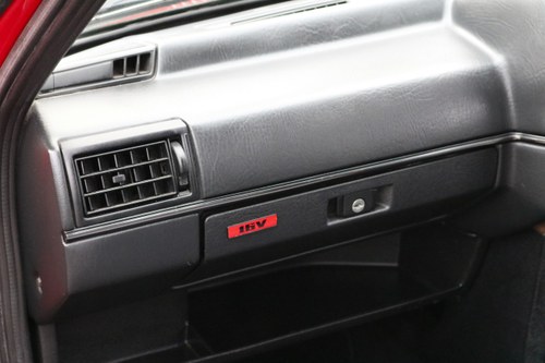 1991 Volkswagen Golf GTI 16V ‘Big Bumper’ zum Verkauf (Bild 29 von 91)