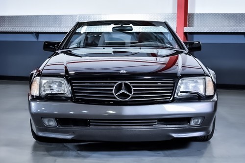 1995 Mercedes-Benz R129 SL320 Convertible 3.2L I6 In vendita (immagine 3 di 137)
