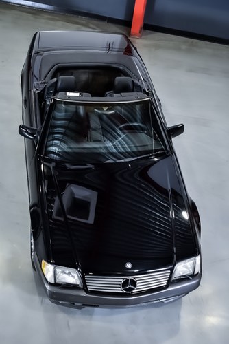 1995 Mercedes-Benz R129 SL320 Convertible 3.2L I6 In vendita (immagine 11 di 137)
