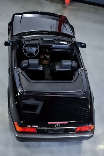 1995 Mercedes-Benz R129 SL320 Convertible 3.2L I6 In vendita (immagine 23 di 137)