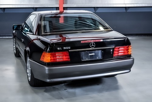 1995 Mercedes-Benz R129 SL320 Convertible 3.2L I6 In vendita (immagine 33 di 137)
