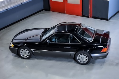 1995 Mercedes-Benz R129 SL320 Convertible 3.2L I6 In vendita (immagine 38 di 137)