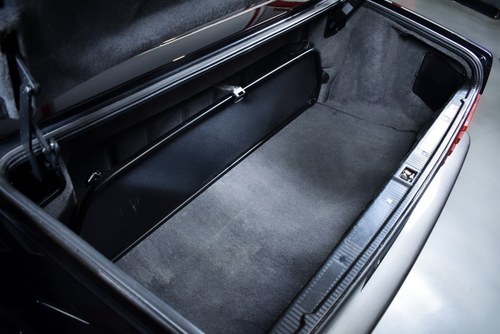 1995 Mercedes-Benz R129 SL320 Convertible 3.2L I6 In vendita (immagine 67 di 137)