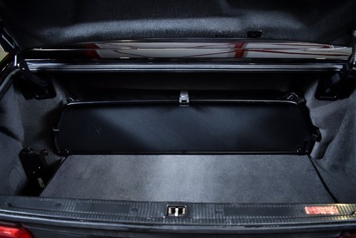 1995 Mercedes-Benz R129 SL320 Convertible 3.2L I6 In vendita (immagine 68 di 137)