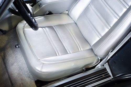 1975 Chevrolet Corvette C3 Stingray Targa 350CI V8 In vendita (immagine 41 di 100)