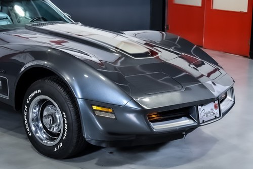 1975 Chevrolet Corvette C3 Stingray Targa 350CI V8 In vendita (immagine 62 di 100)