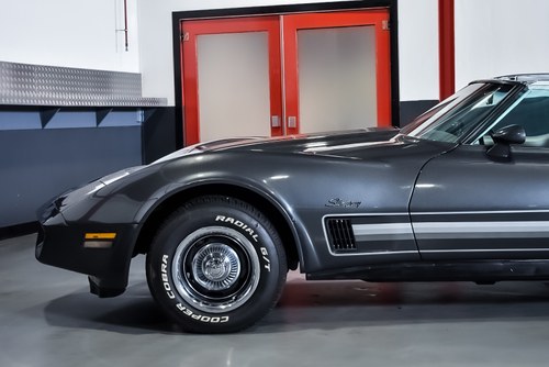 1975 Chevrolet Corvette C3 Stingray Targa 350CI V8 In vendita (immagine 71 di 100)