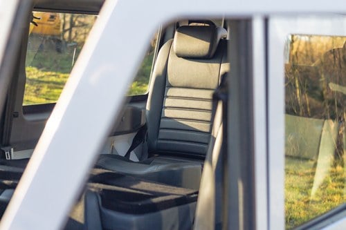 2014 Land Rover Defender 110 TD D/C zum Verkauf (Bild 21 von 224)